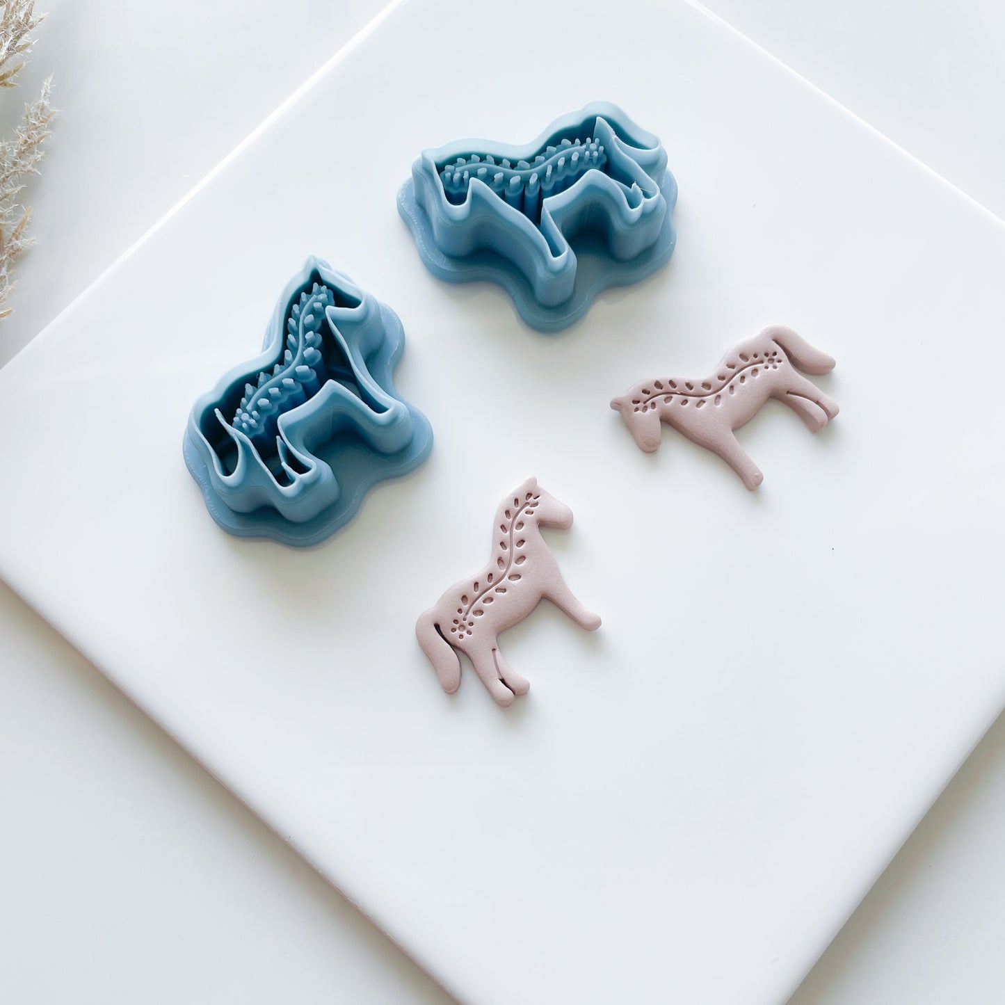 Bloom Horse Clay Cutter