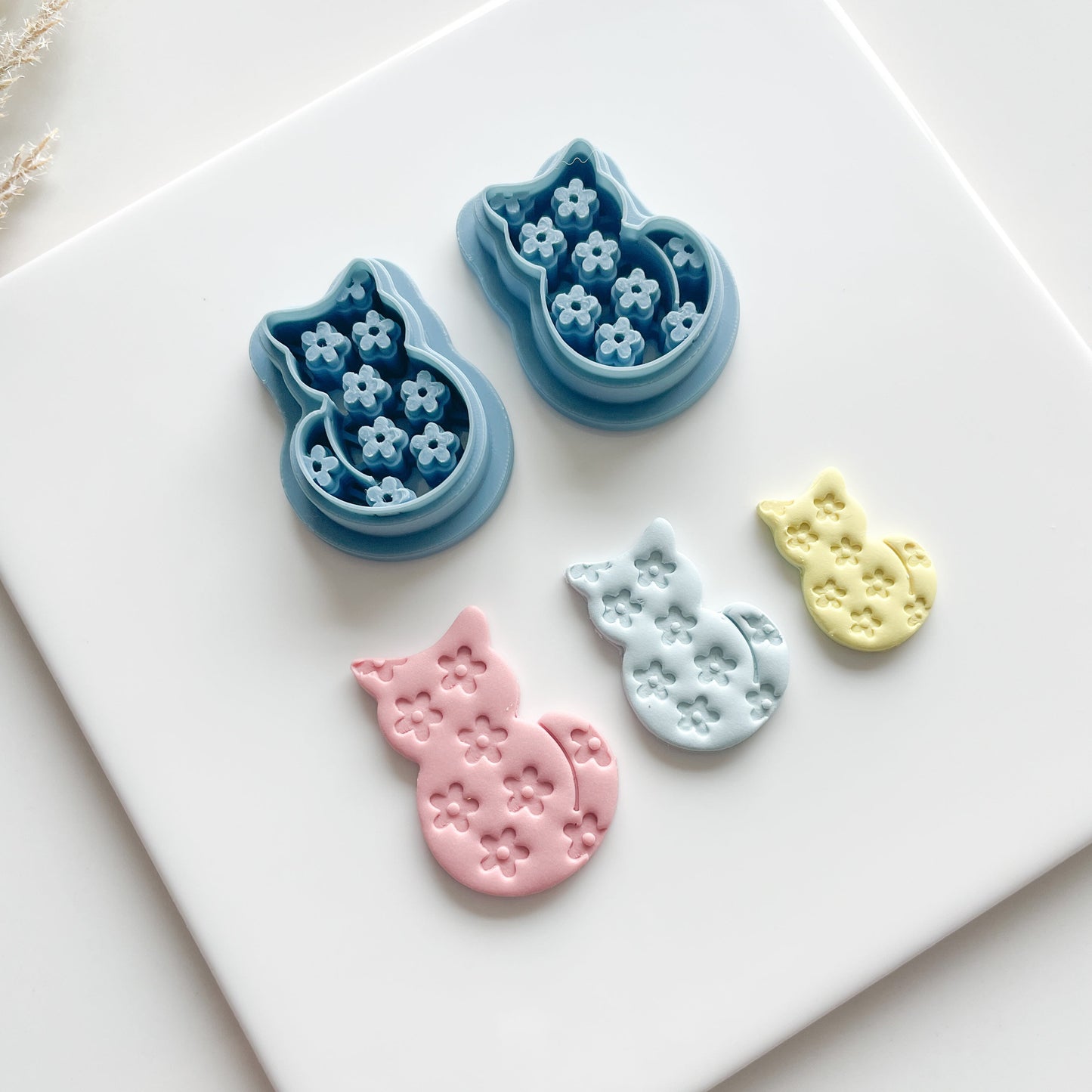 Floral Cat Clay Cutter