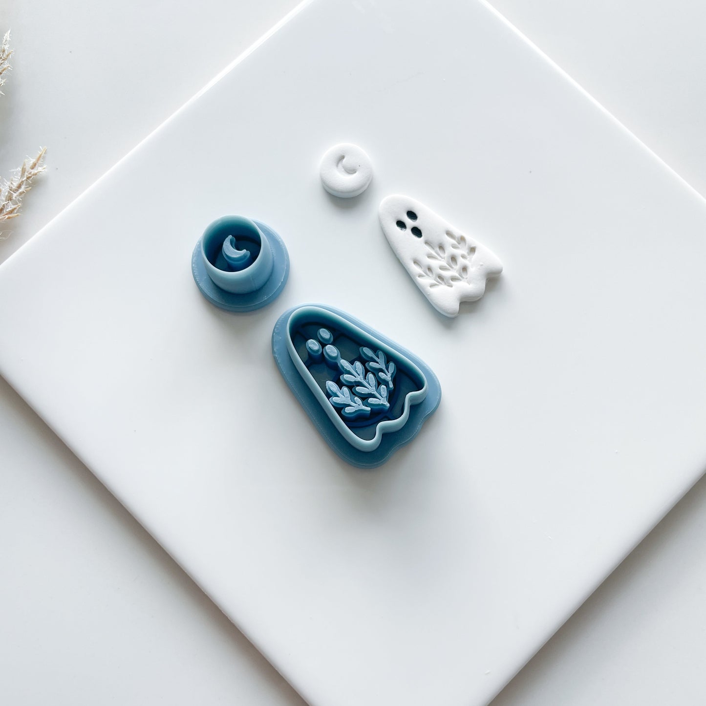Floral Moon Ghost Clay Cutter