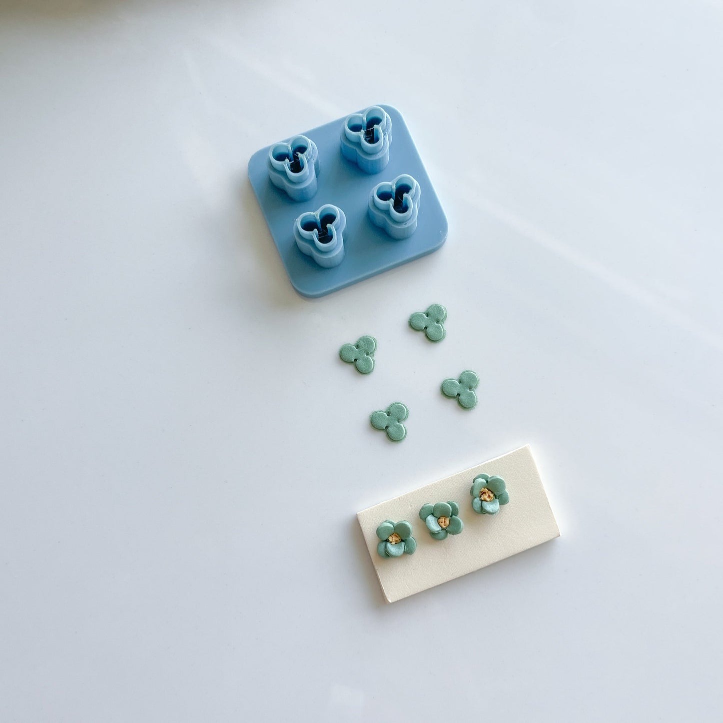 3 Petal Micro Flower Cluster Clay Cutter