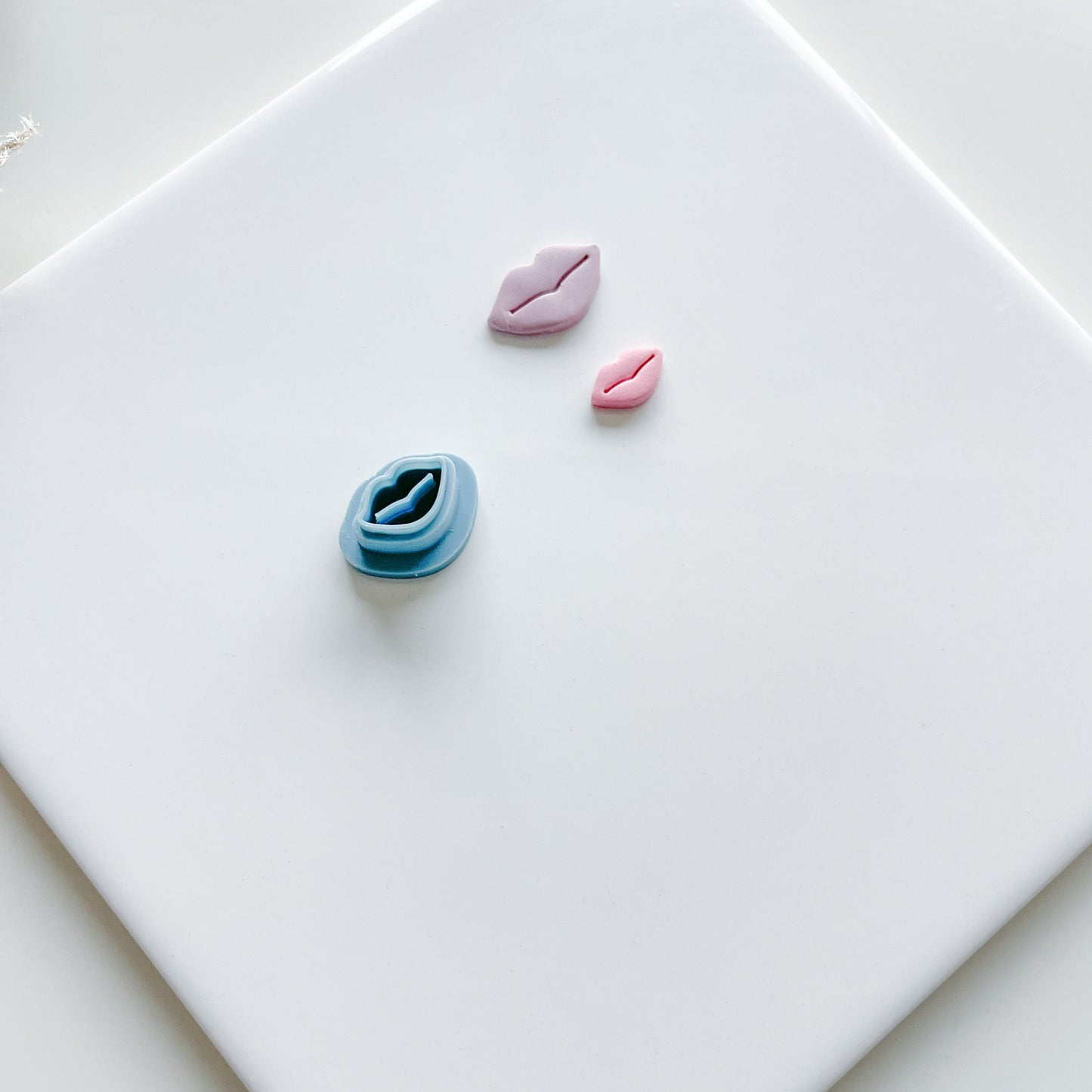 Lips Clay Cutter
