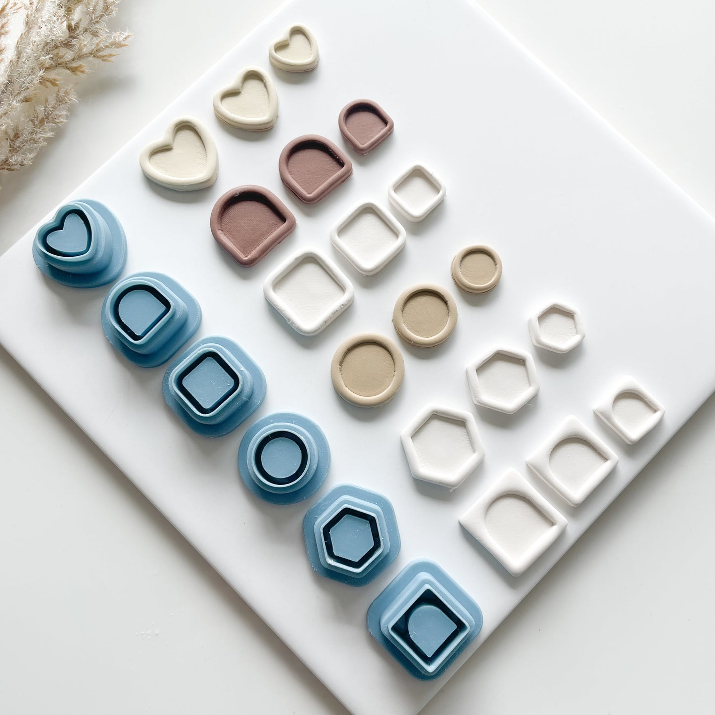 Bookshelf Stud Clay Cutters