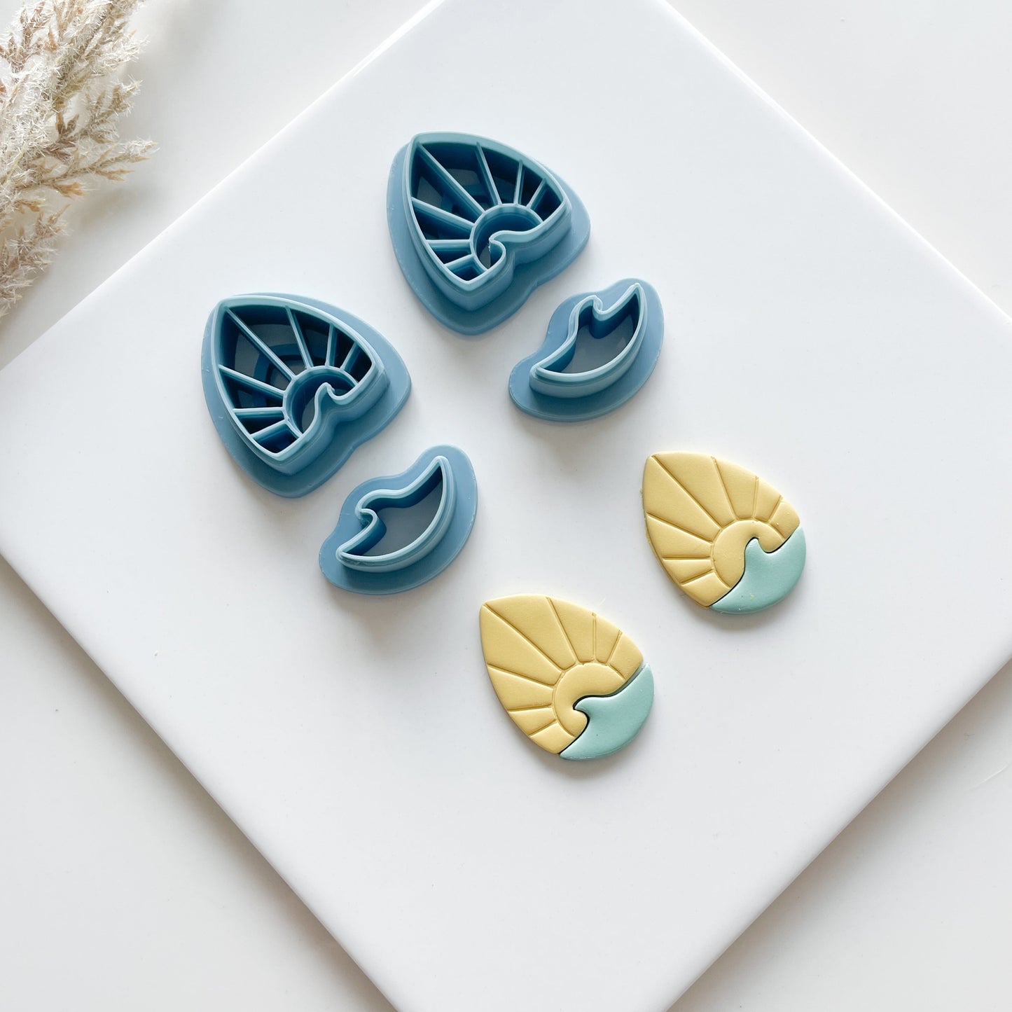 Wave & Sun Teardrop Clay Cutter