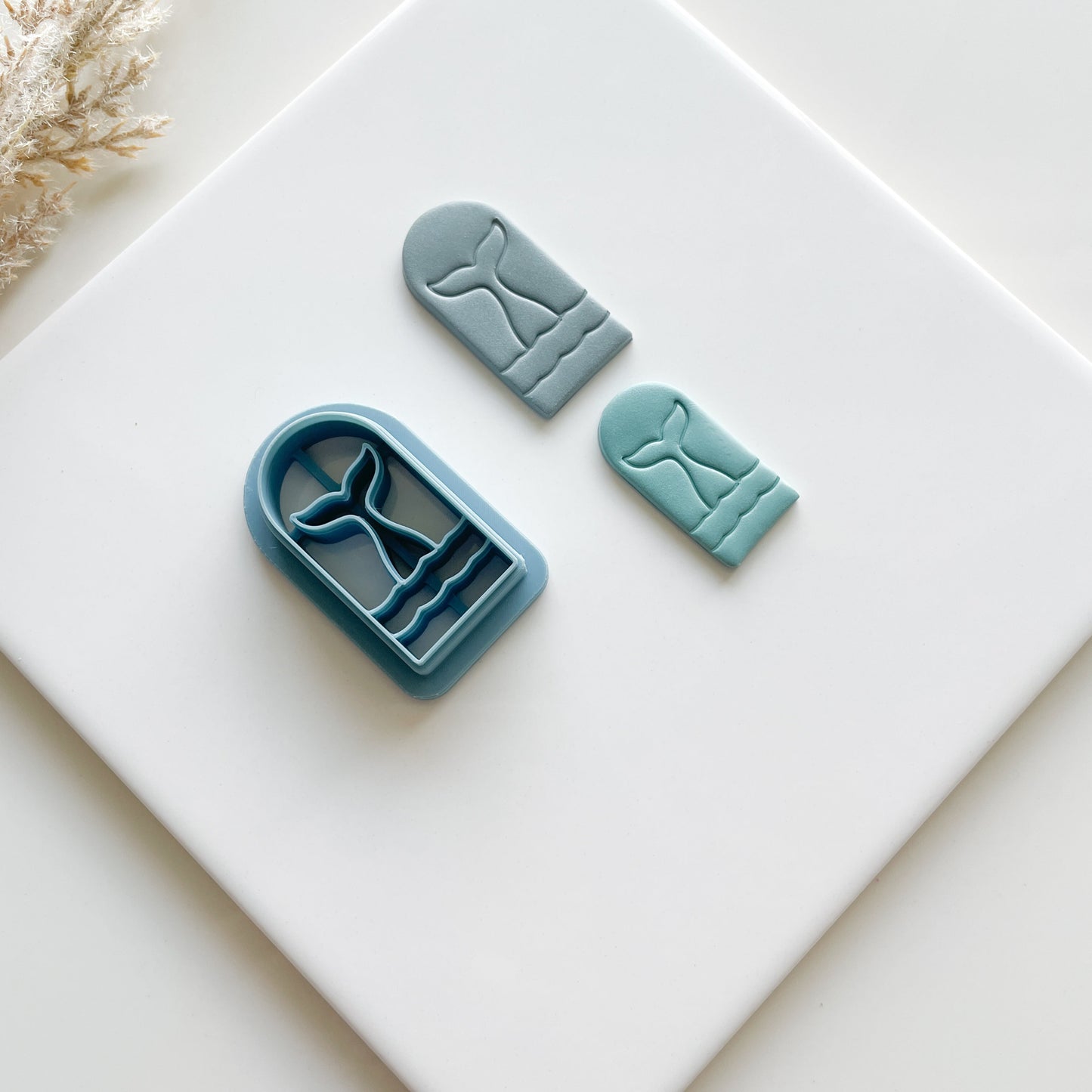 Whale Tale Arch Clay Cutter