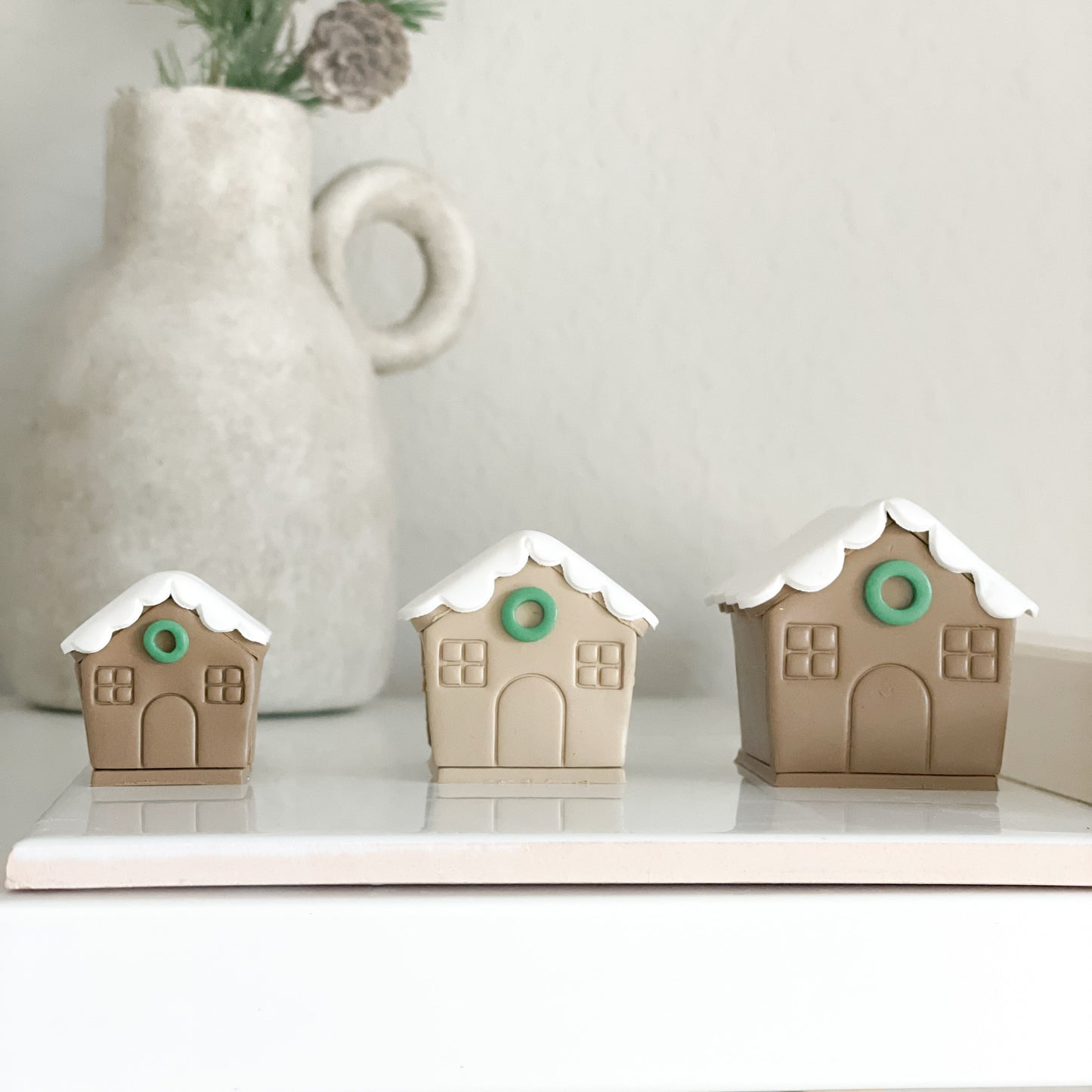 3D Gingerbread House Builder Kit