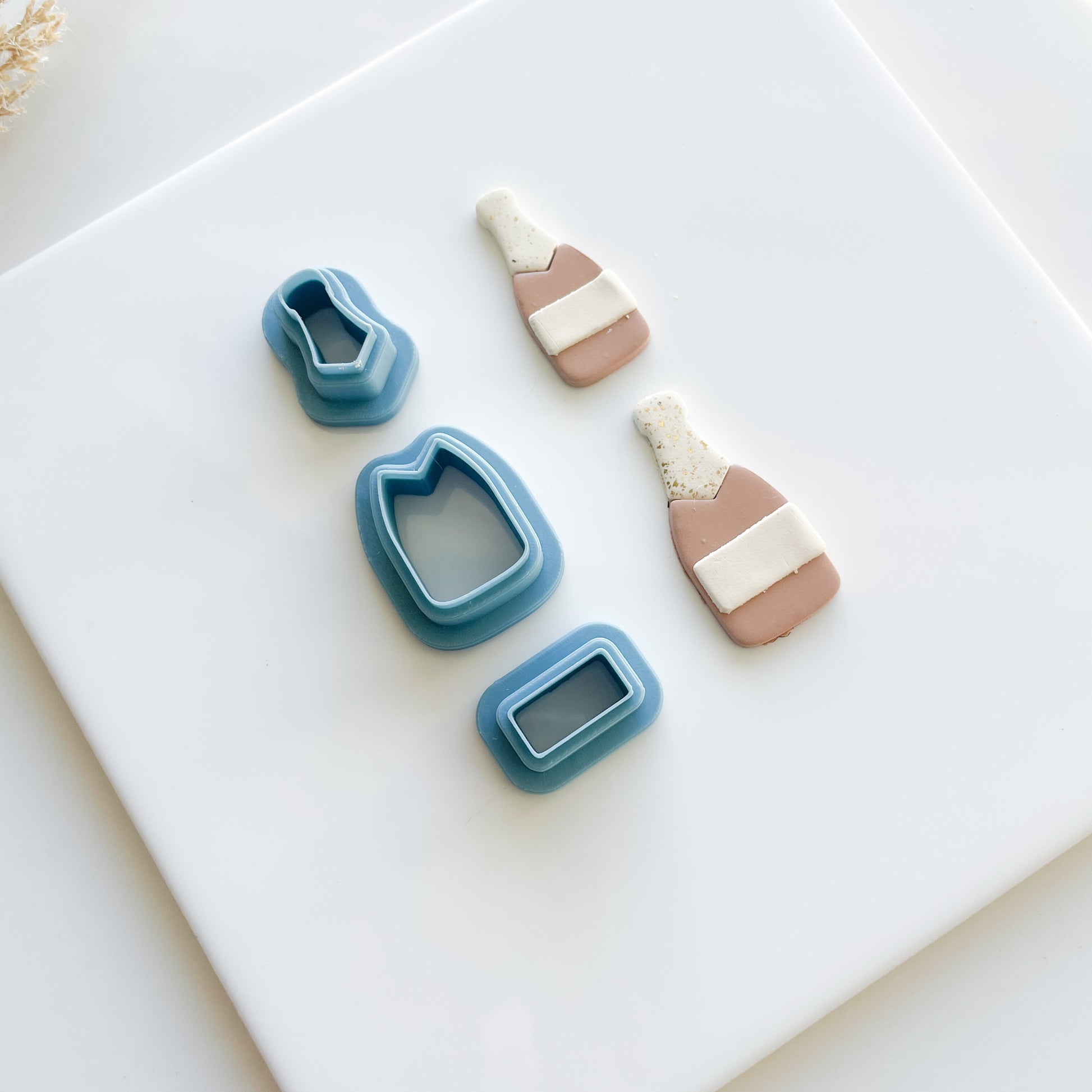 Champagne Bottle Clay Cutter