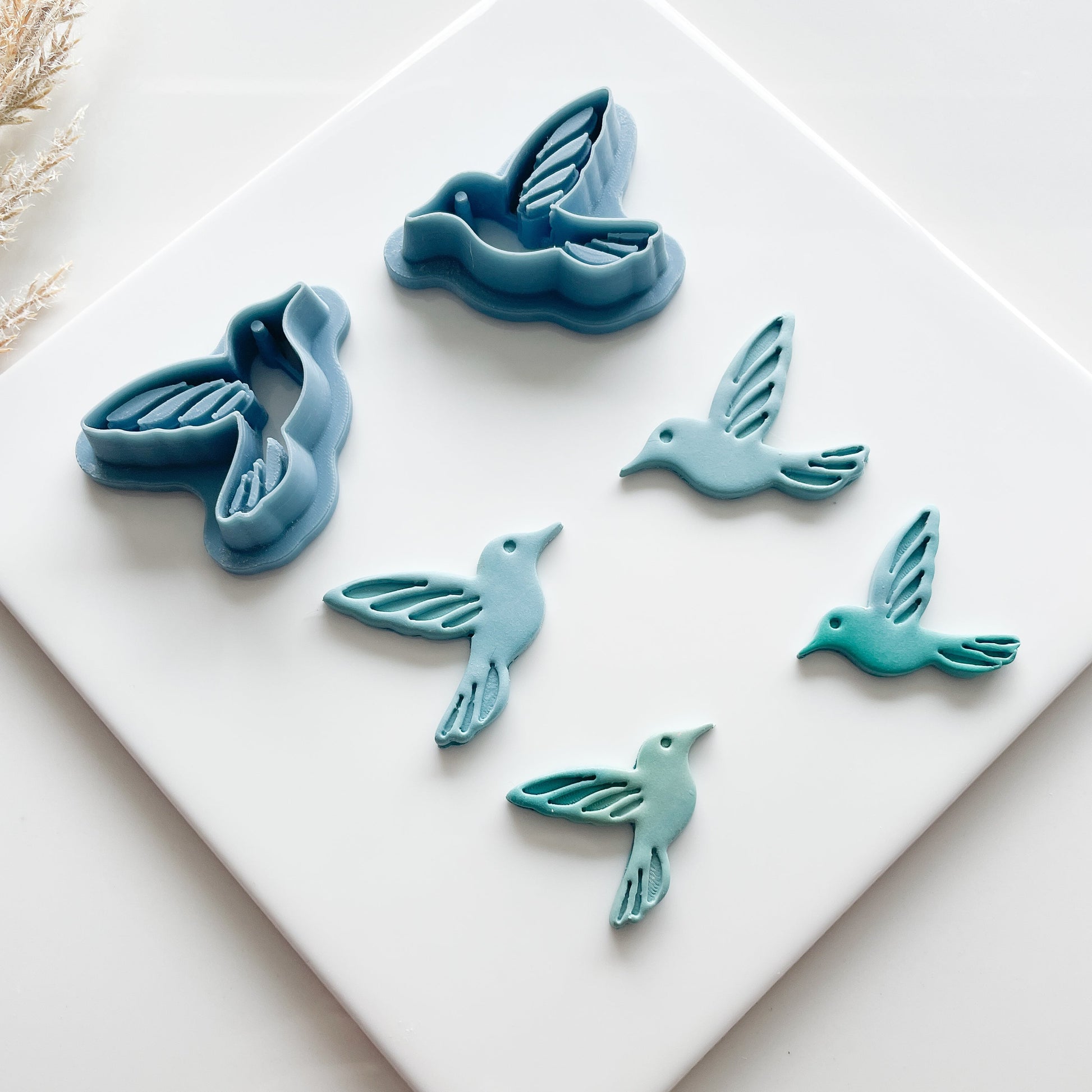 Humming Bird Clay Cutter