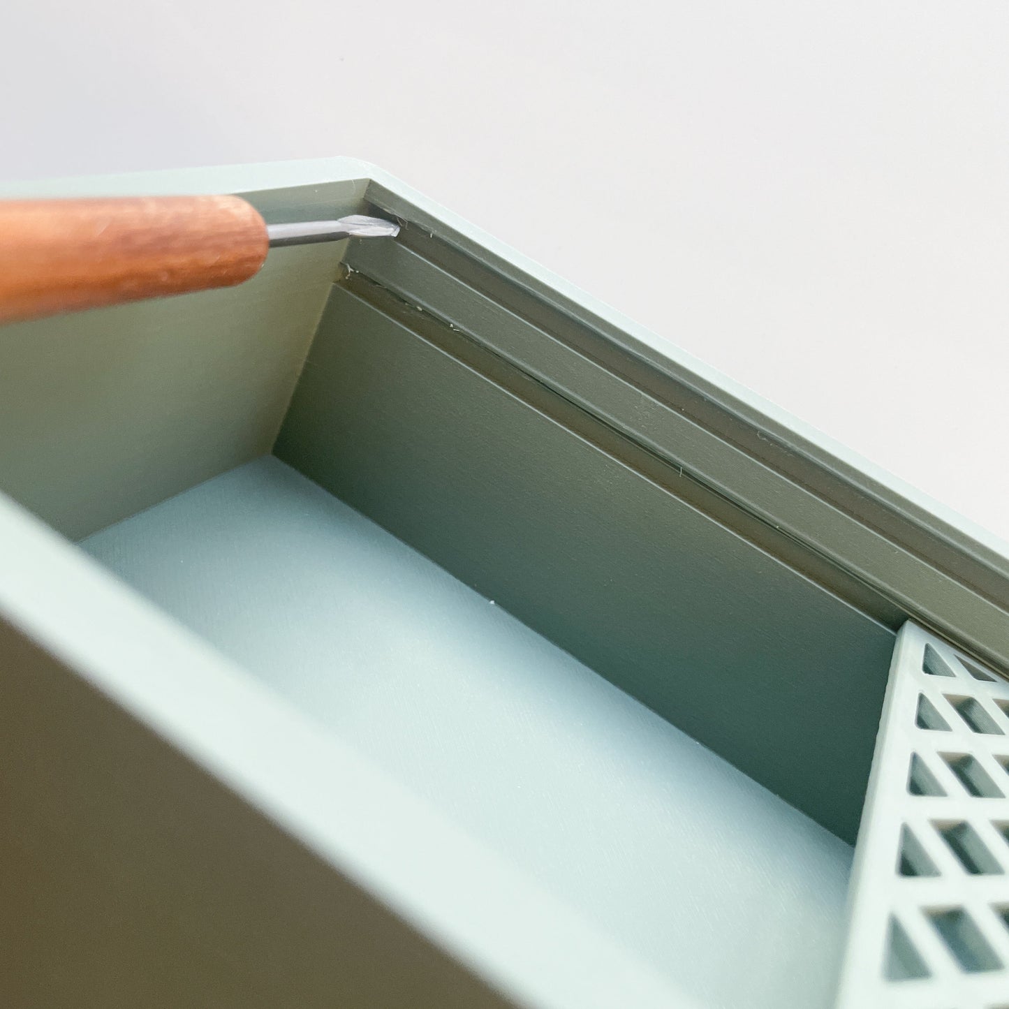 Cornstarch Tap Tray with Sliding Lid & Grid -MISPRINTS (LIMTED AVAILABLE)