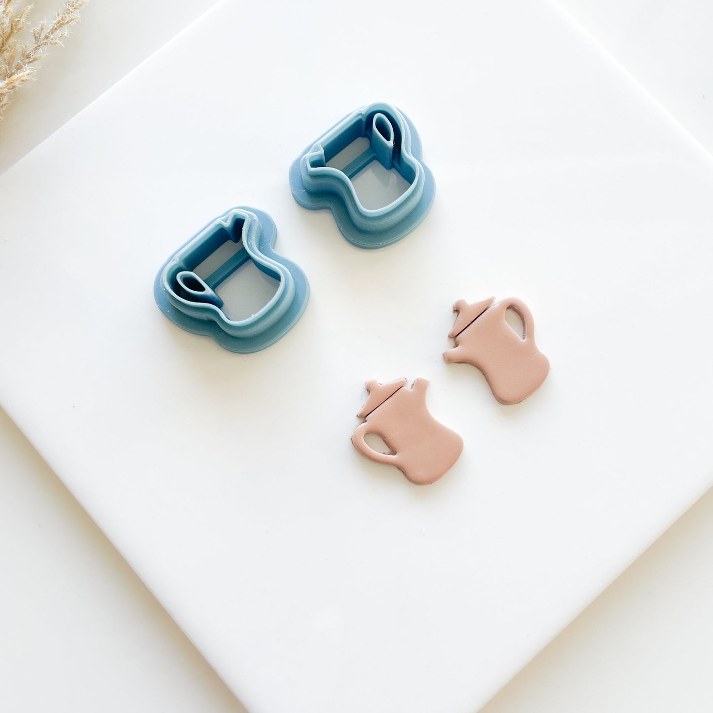 Vintage Tea Pot Clay Cutter