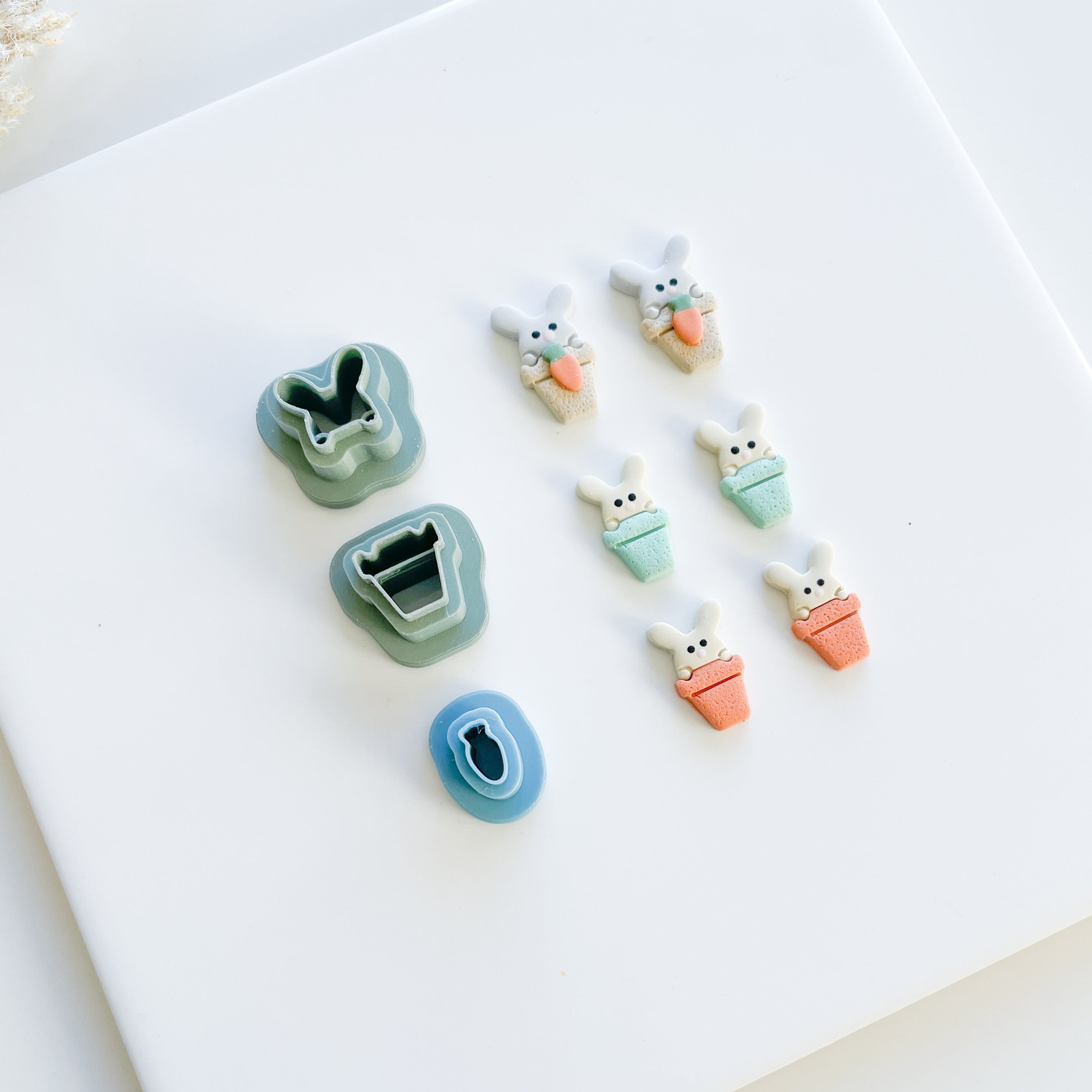 Bunny Rabbit Spring Stud Clay Cutters – Lee Clay Co