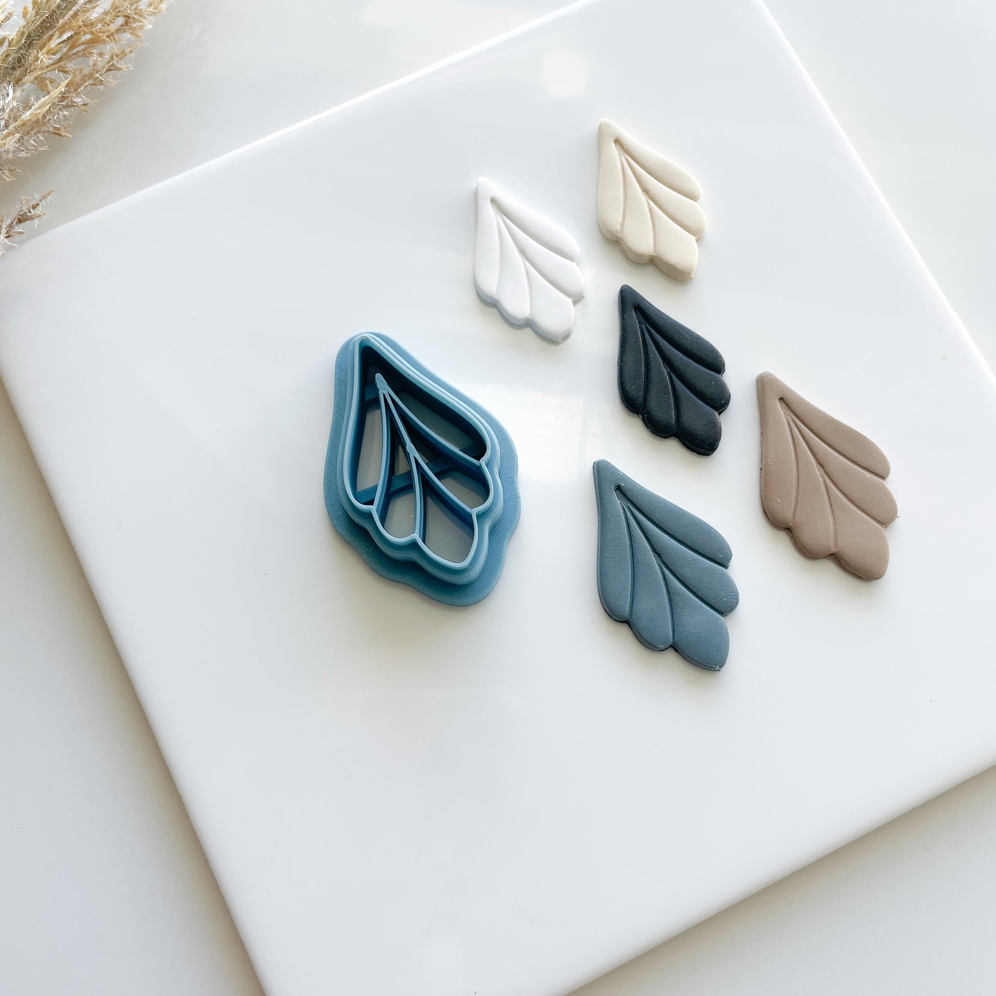 Scalloped Drop Clay Cutter