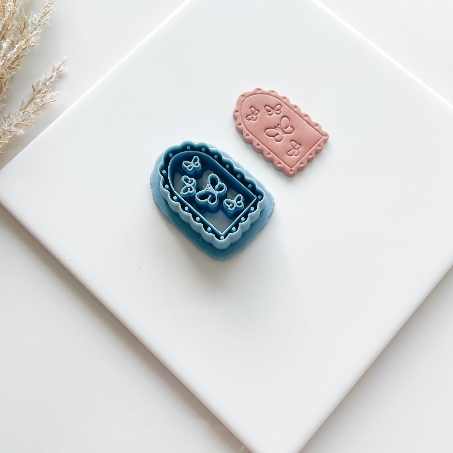 Scalloped Arch Butterfly Clay Cutter