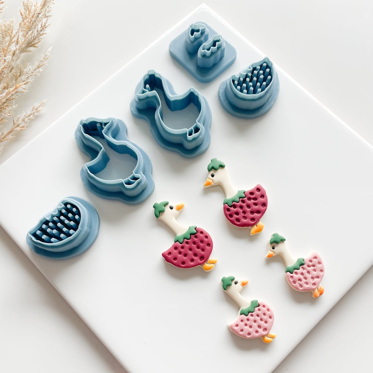 Strawberry Goose Clay Cutter