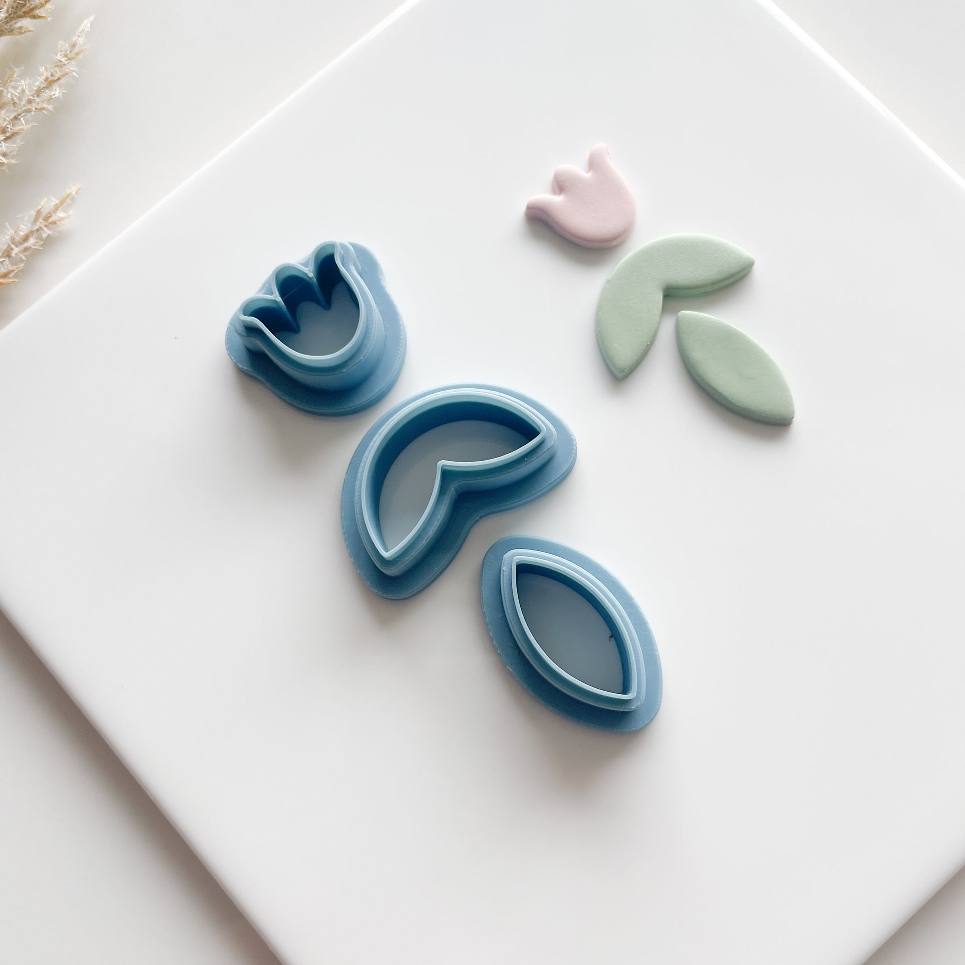 Tulip Trio Clay Cutter