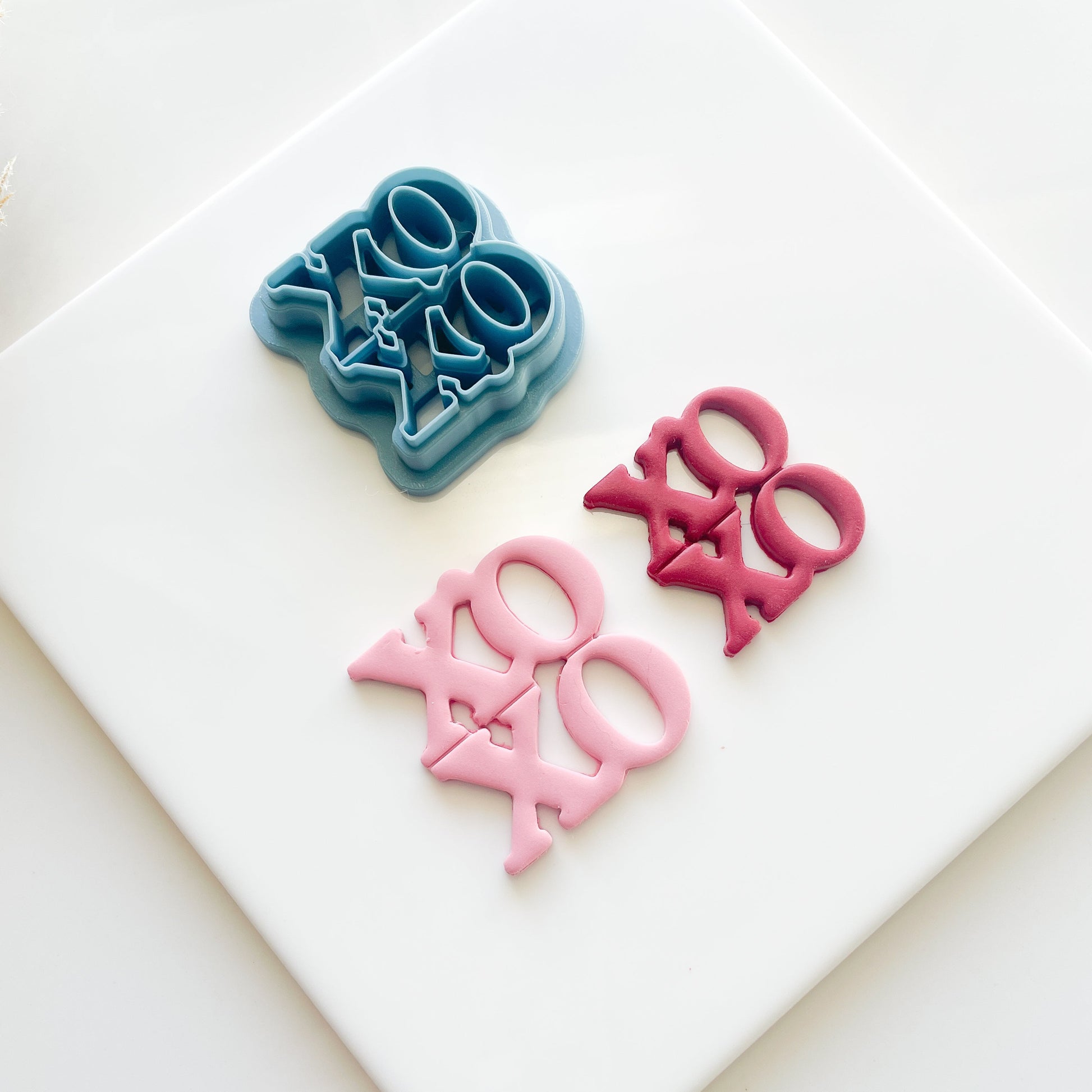 XOXO Dangle Clay Cutter