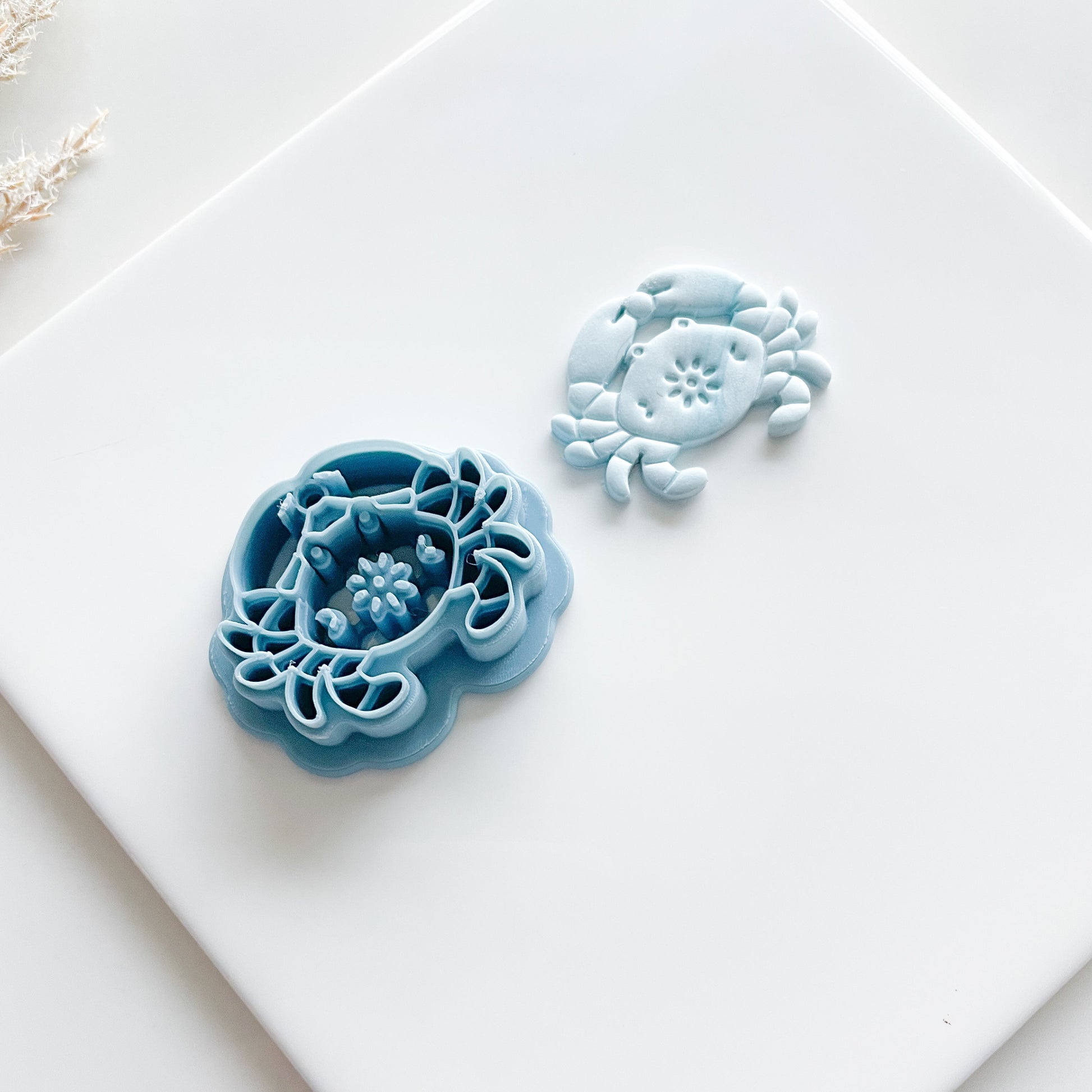 crab polymer clay cutter