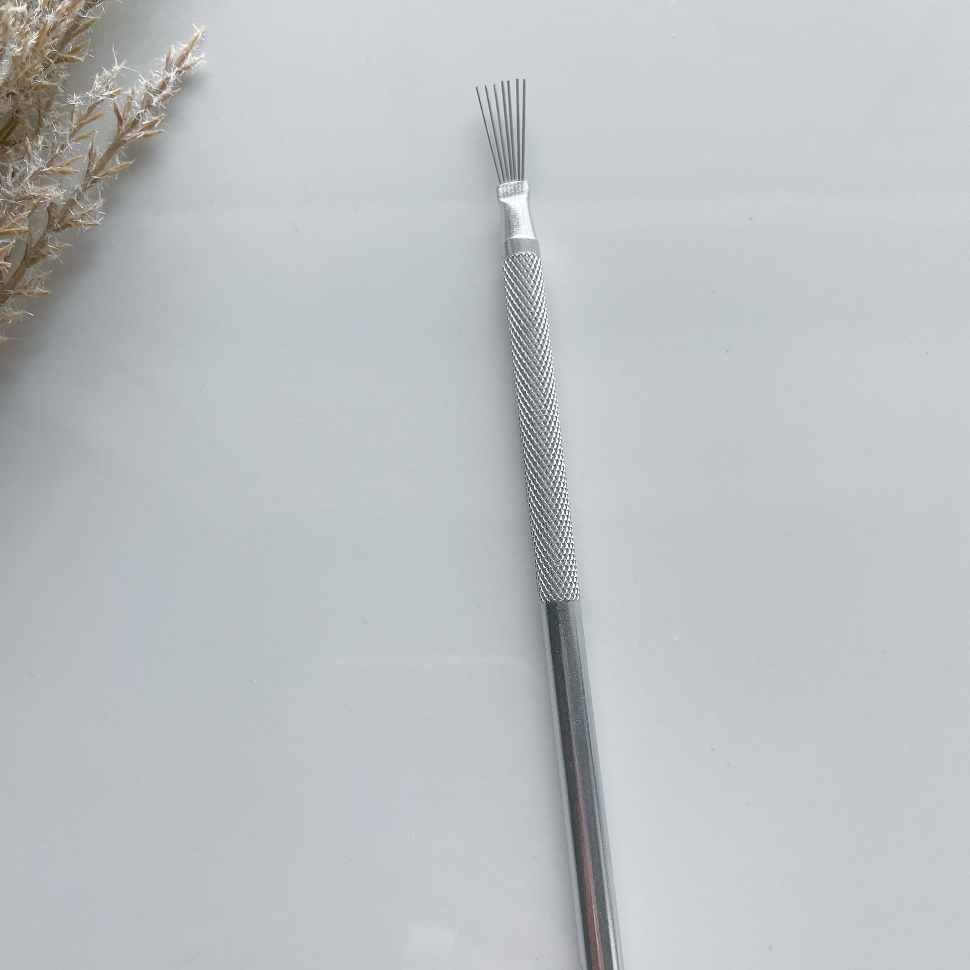 feather tool